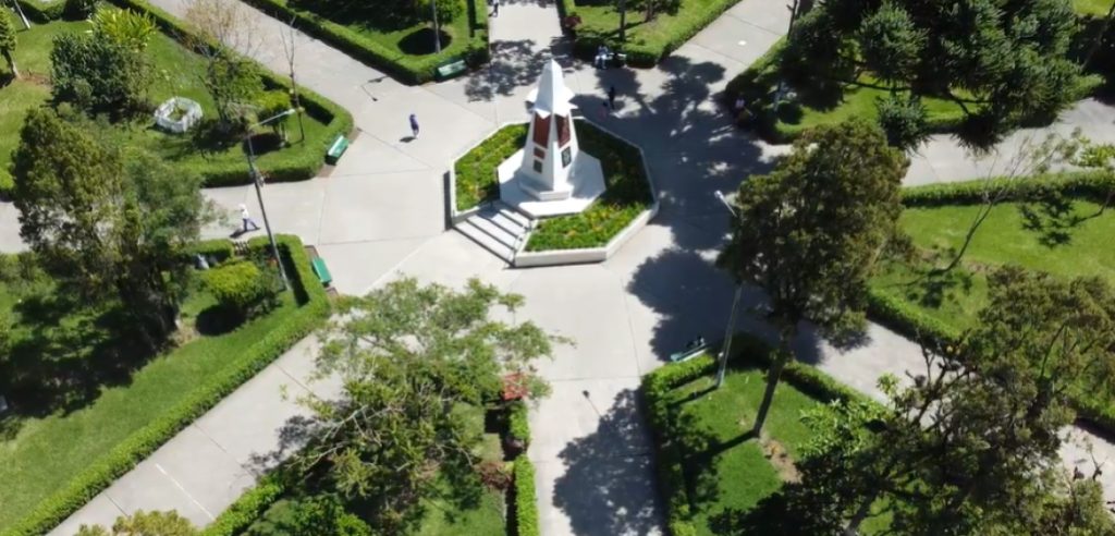 Plaza de Oxapampa - blog